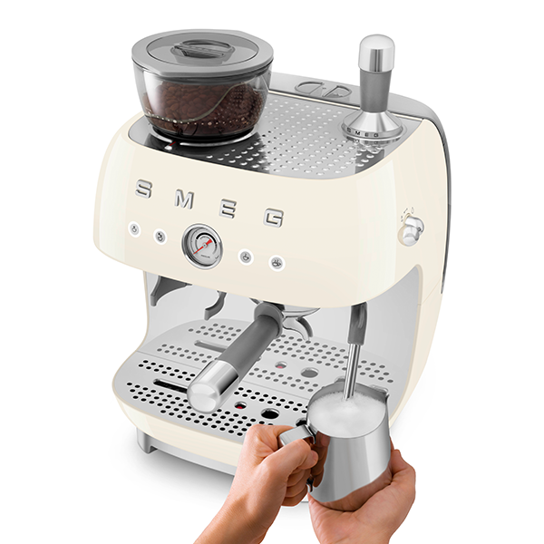 Macchina per Espresso SMEG – EGF03CREU